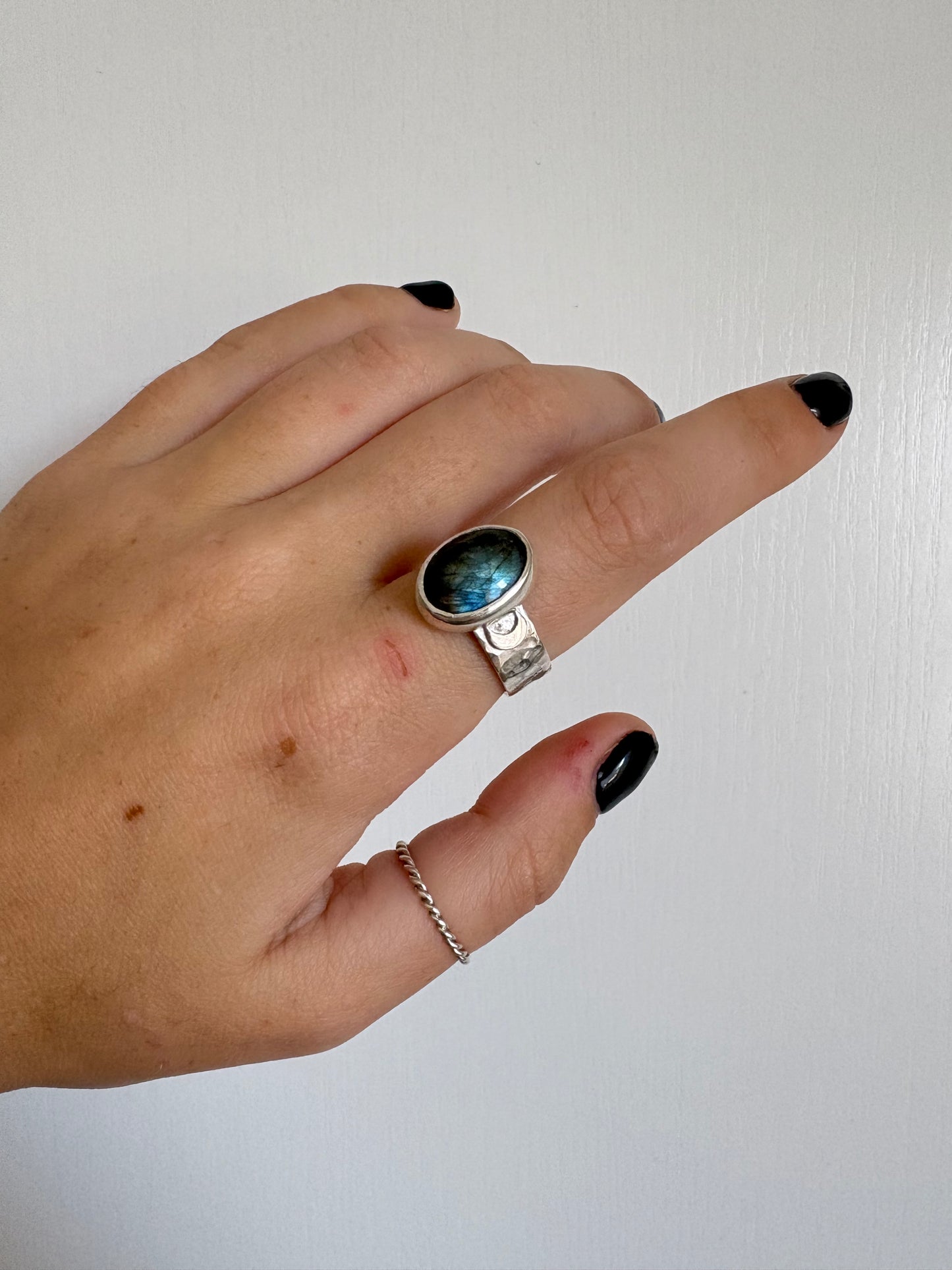 Labradorite chunky ring