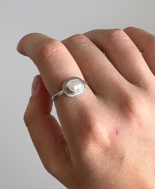 Pearl ring SIZE P